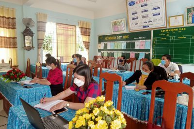 TRIỂN KHAI TẬP HUẤN CHƯƠNG TRÌNH GD ĐỊA PHƯƠNG LỚP 2 (28/10)