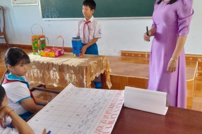 Sáng ngày 24/10/2023 tổ chức sinh hoạt chuyên môn cụm trường, cụm số 1.