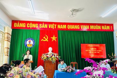 Chiều ngày 01/10/2025 trường TH Tịnh Đông tổ chức Hội nghị CB, VC, người lao động.